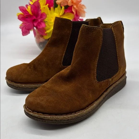 Born Women's Brown Suede Ankle Boots Size 7 MCA8422C - Picture 1 of 6